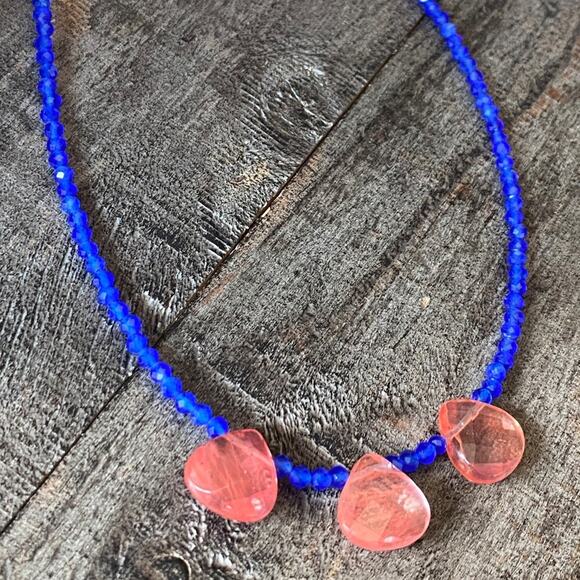 NEW Blue and Pink Crystal Layering Necklace - Picture 2 of 16
